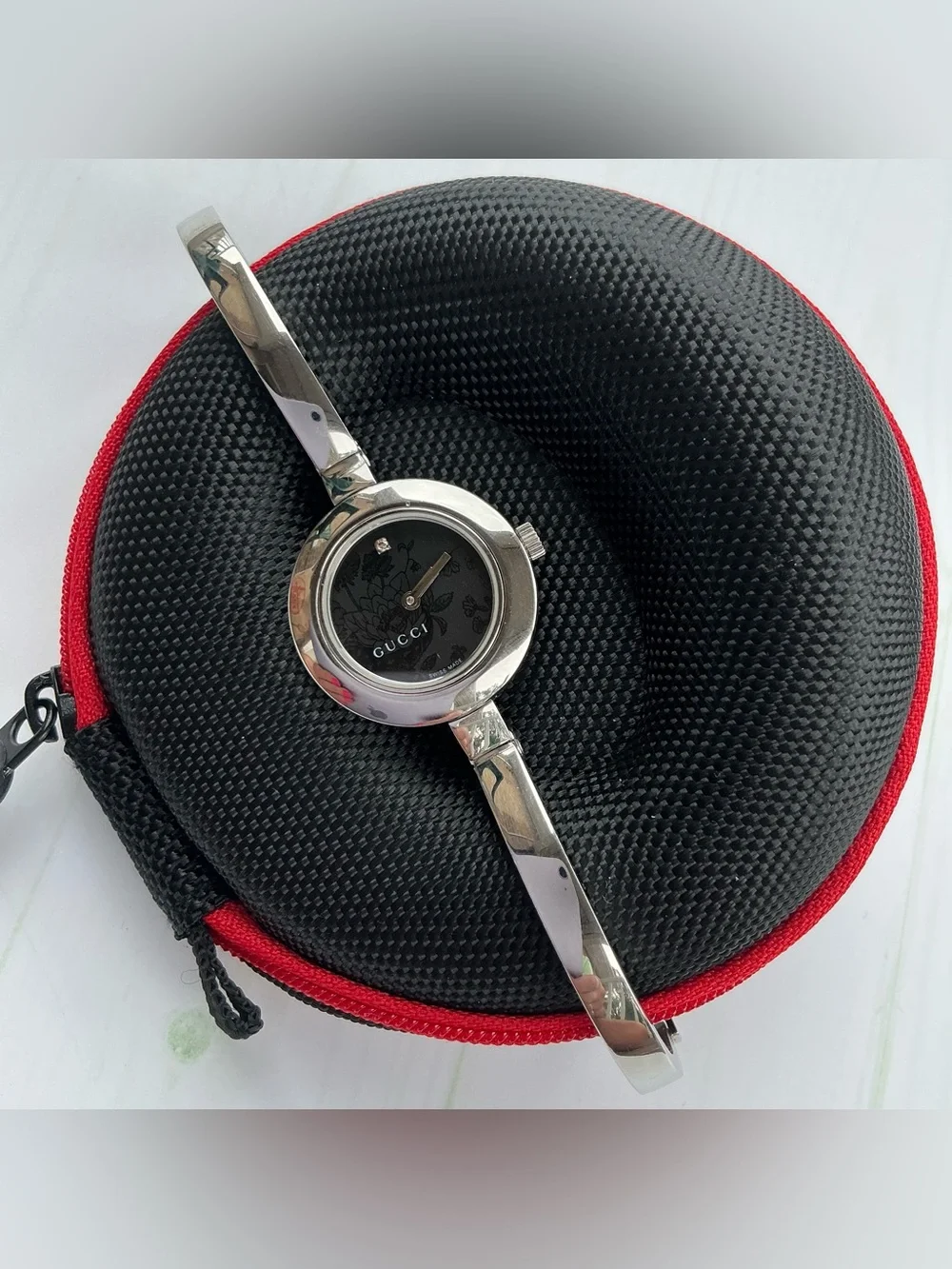 Ladies GUCCI dress watch 💖💖